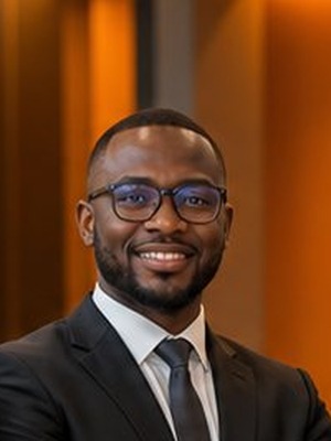 Mr KOUAKOU Bi, Directeur Service Informatique IZUS Assurance